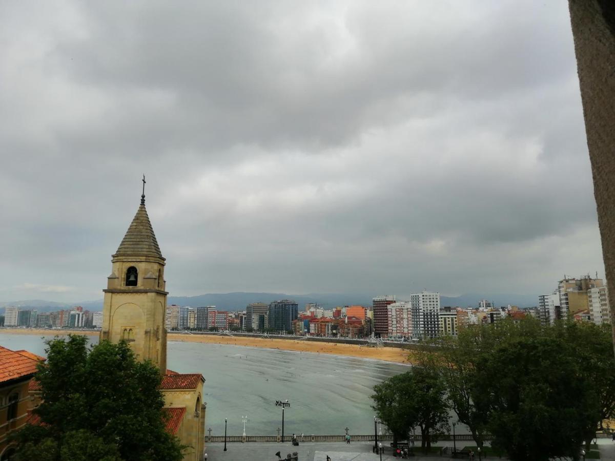 Atico En Cimadevilla Mirando Al Mar Хихон Екстериор снимка
